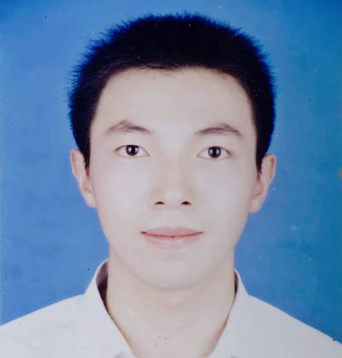 华盛达外语学校教师项涛.jpg