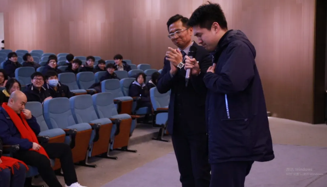 华盛达高中励志报告会学生代表发言.png 华盛达高中励志报告会学生代表发言.png